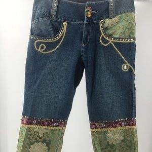 Lapis Embroidered Patchwork Jeweled Capri Jeans Blue Green Gold Pockets